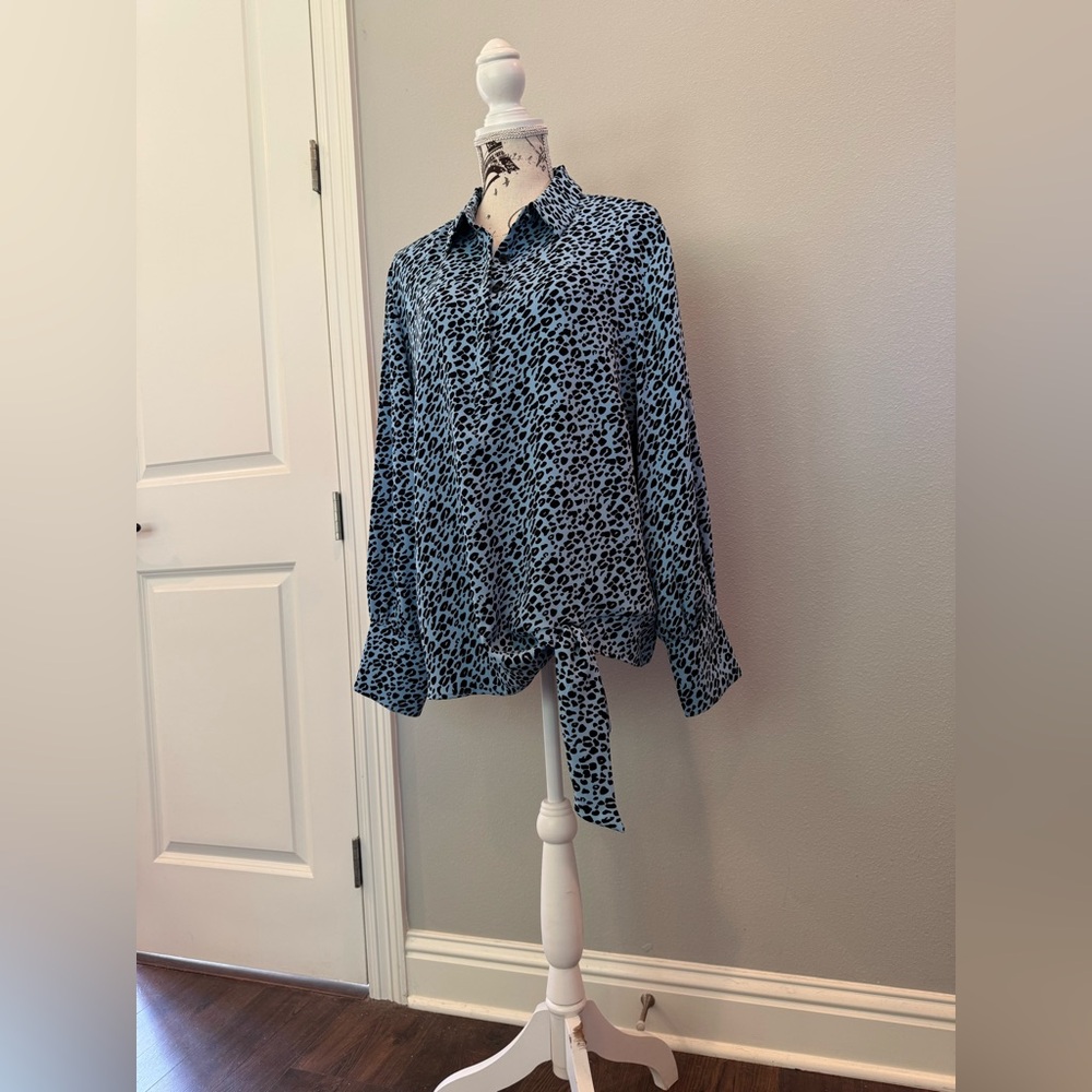 Chico’s Leopard Print Top Size w16
